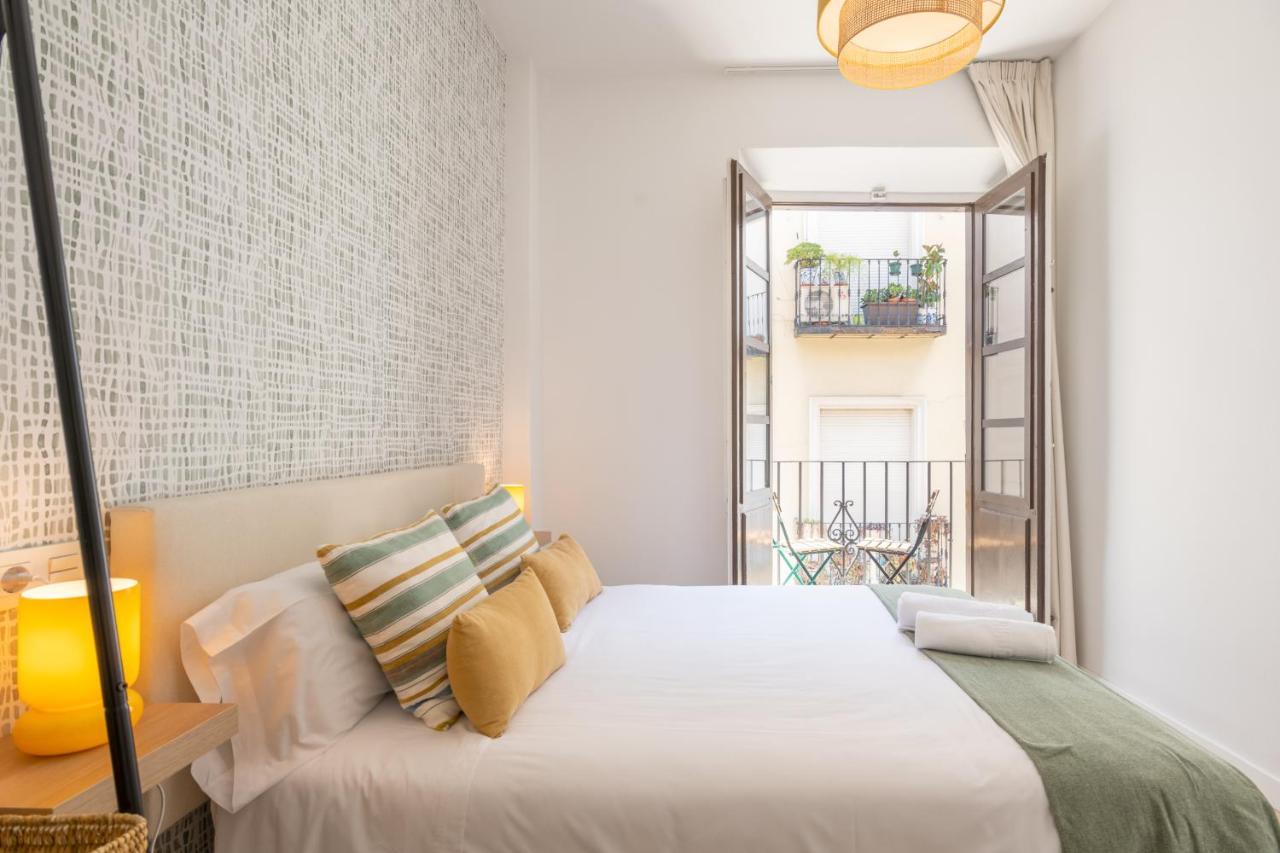 Apartamentos Luna Suites Palacio Dorita Grenade Extérieur photo